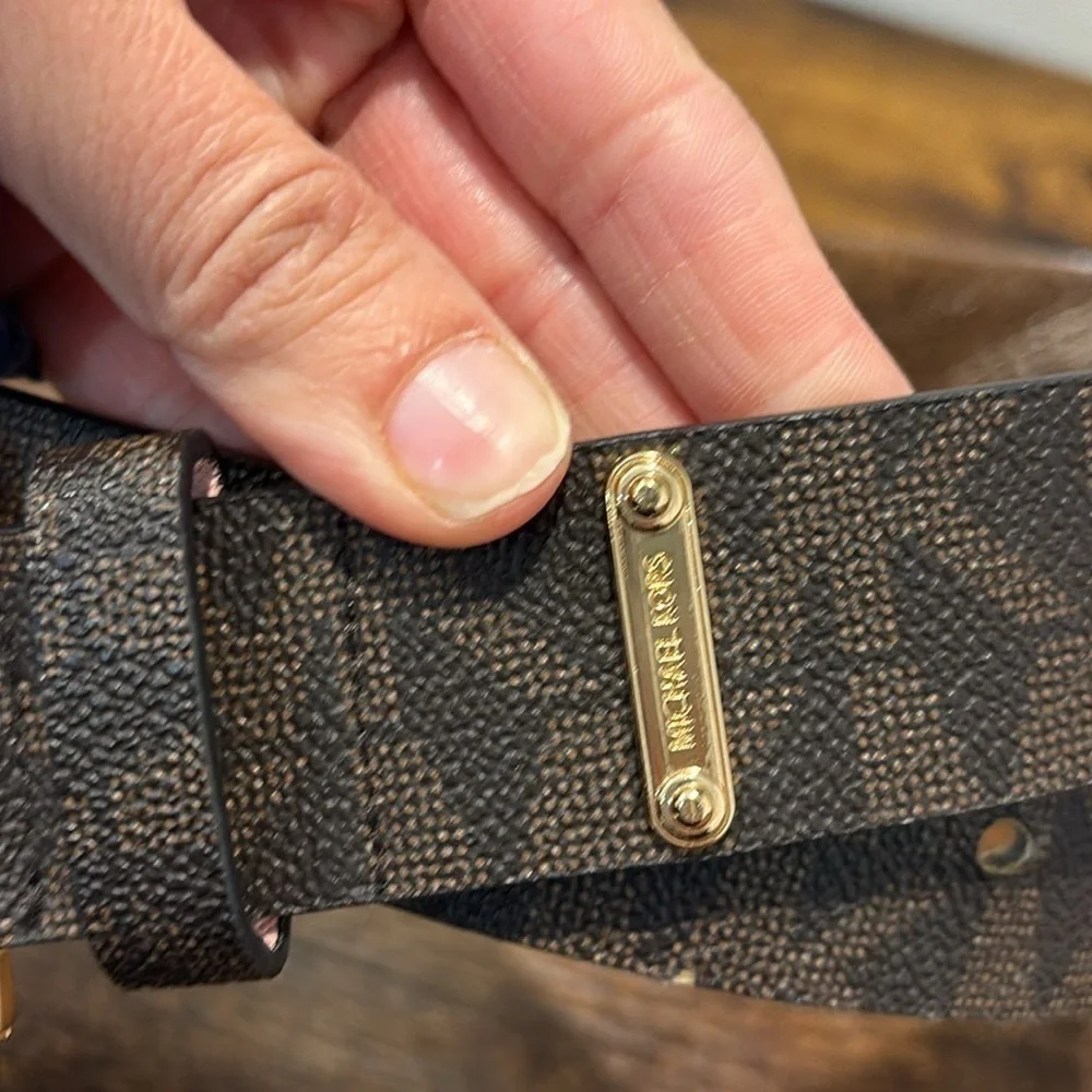 Michael Kors brown logo women belt size medium flawed with gold